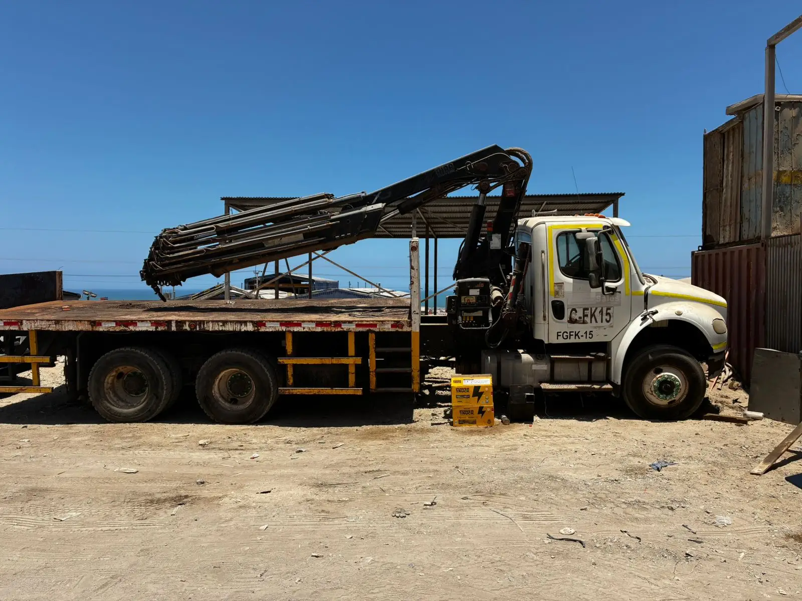 Detalle de componentes mecánicos durante reparación