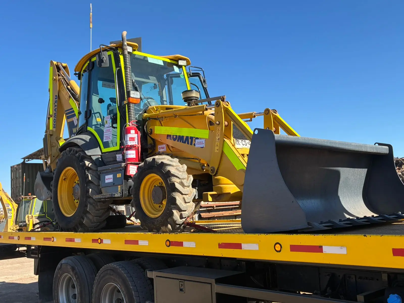 Detalle de chasis y estructura en reparación